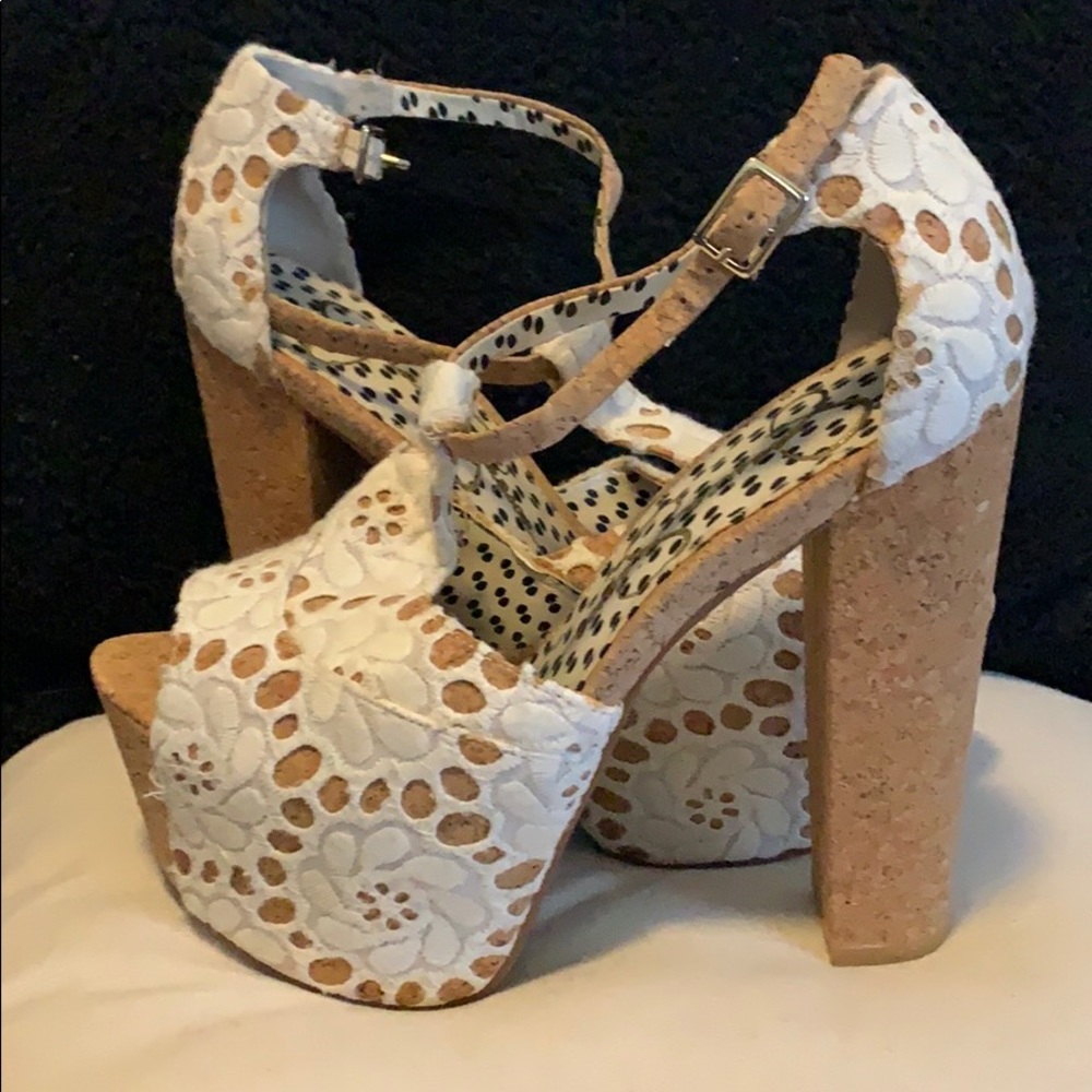 Jessica Simpson TStrap Heels size 7